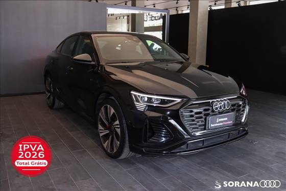 AUDI Q8 E-TRON 55 ELÉTRICO PERFORMANCE BLACK QUATTRO AUDI Q8 E-TRON 55 ELÉTRICO PERFORMANCE BLACK QUATTRO